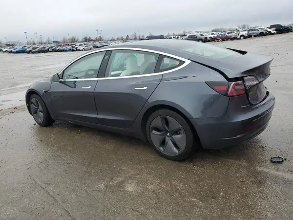 5YJ3E1EB4JF097124 2018 TESLA MODEL 3 - Image 2