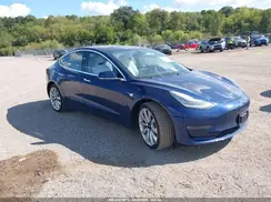5YJ3E1EB4JF097771 2018 TESLA MODEL 3