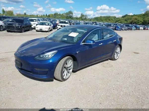 5YJ3E1EB4JF097771 2018 TESLA MODEL 3 - Image 2