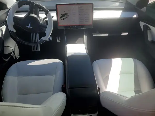 5YJ3E1EB4JF098029 2018 TESLA MODEL 3 - Image 8