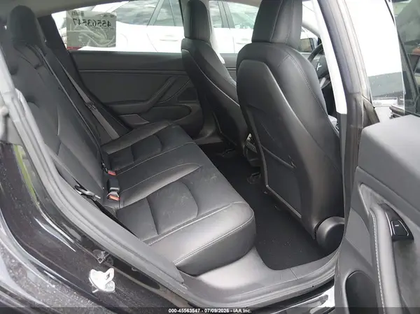5YJ3E1EB4JF098242 2018 TESLA MODEL 3 - Image 8