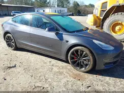 5YJ3E1EB4JF105898 2018 TESLA MODEL 3