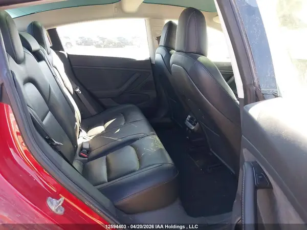 5YJ3E1EB4JF110776 2018 TESLA MODEL 3 - Image 8