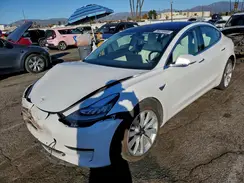 5YJ3E1EB4JF112284 2018 TESLA MODEL 3