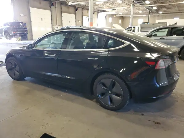 5YJ3E1EB4JF113502 2018 TESLA MODEL 3 - Image 2
