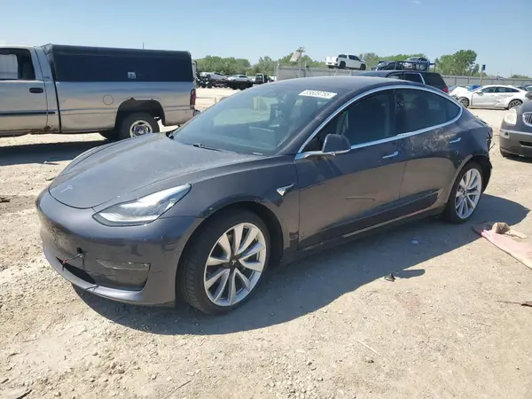 5YJ3E1EB4JF116531 2018 TESLA MODEL 3 - Image 1