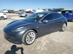 5YJ3E1EB4JF121180 2018 TESLA MODEL 3