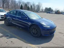 5YJ3E1EB4JF127027 2018 TESLA MODEL 3