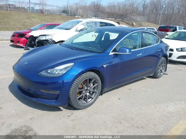 5YJ3E1EB4JF127027 2018 TESLA MODEL 3 - Image 2