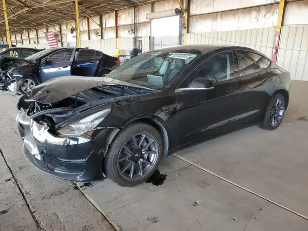 5YJ3E1EB4JF127867 2018 TESLA MODEL 3 - Image 1