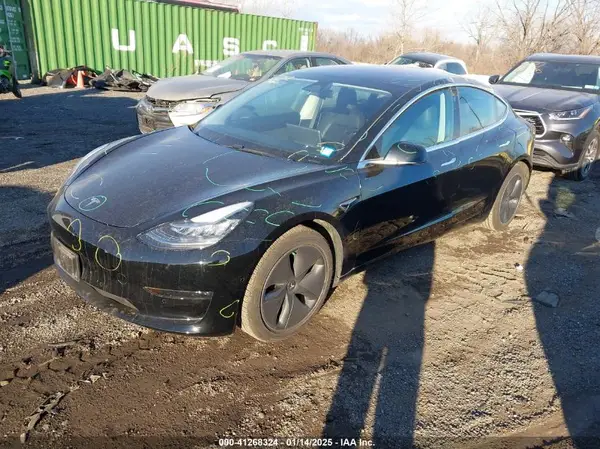 5YJ3E1EB4JF129764 2018 TESLA MODEL 3 - Image 2