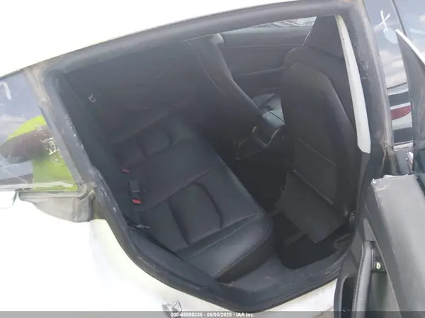 5YJ3E1EB4JF131126 2018 TESLA MODEL 3 - Image 8