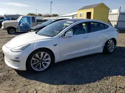 5YJ3E1EB4JF134396 2018 TESLA MODEL 3