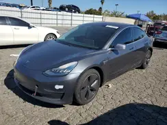 5YJ3E1EB4JF145611 2018 TESLA MODEL 3