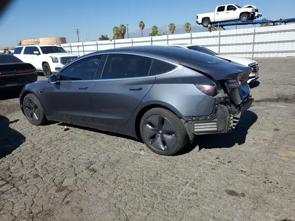 5YJ3E1EB4JF145611 2018 TESLA MODEL 3 - Image 2
