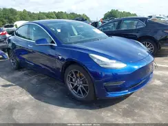 5YJ3E1EB4JF146483 2018 TESLA MODEL 3