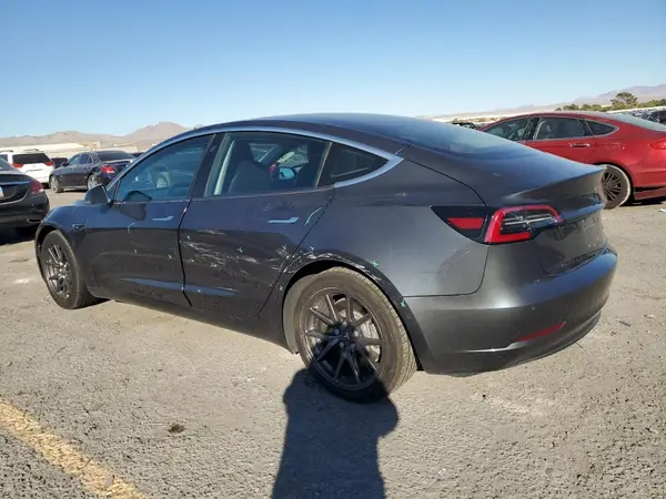 5YJ3E1EB4JF150291 2018 TESLA MODEL 3 - Image 2
