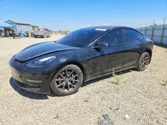 5YJ3E1EB4JF170623 2018 TESLA MODEL 3