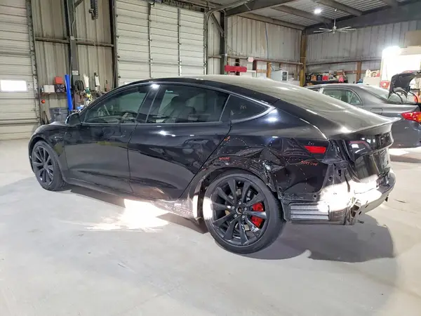 5YJ3E1EB4JF170783 2018 TESLA MODEL 3 - Image 2