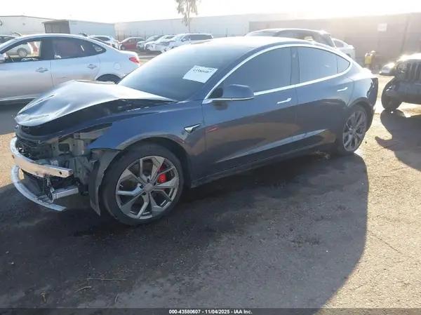 5YJ3E1EB4JF181007 2018 TESLA MODEL 3 - Image 2