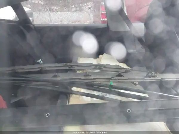 5YJ3E1EB4JF182626 2018 TESLA MODEL 3 - Image 8