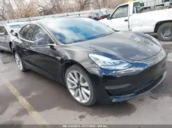 5YJ3E1EB4JF184246 2018 TESLA MODEL 3