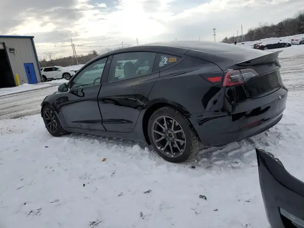 5YJ3E1EB4JF184313 2018 TESLA MODEL 3 - Image 2