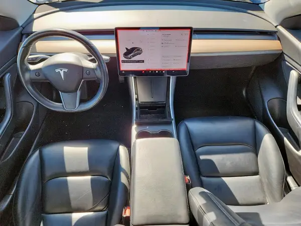 5YJ3E1EB4JF185140 2018 TESLA MODEL 3 - Image 8