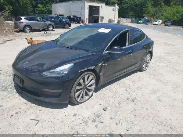 5YJ3E1EB4JF188104 2018 TESLA MODEL 3 - Image 2