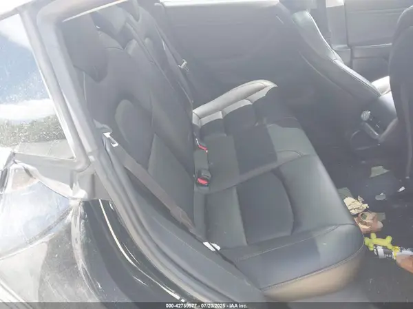 5YJ3E1EB4JF188104 2018 TESLA MODEL 3 - Image 8