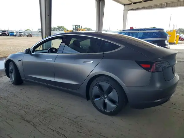 5YJ3E1EB4KF191182 2019 TESLA MODEL 3 - Image 2