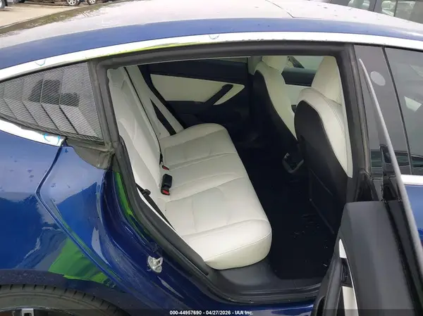 5YJ3E1EB4KF192638 2019 TESLA MODEL 3 - Image 8