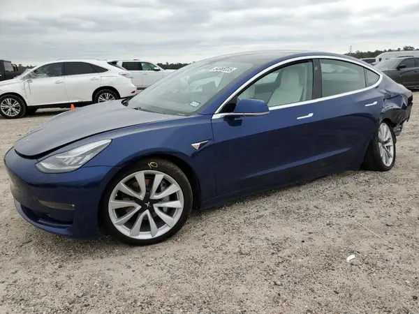 5YJ3E1EB4KF195443 2019 TESLA MODEL 3 - Image 1