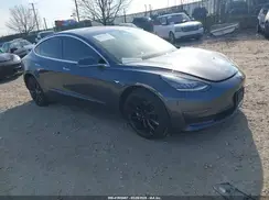 5YJ3E1EB4KF195538 2019 TESLA MODEL 3