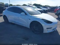 5YJ3E1EB4KF199606 2019 TESLA MODEL 3