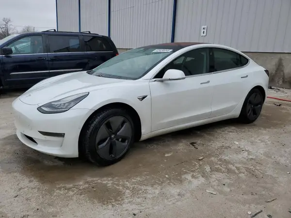 5YJ3E1EB4KF199668 2019 TESLA MODEL 3 - Image 1