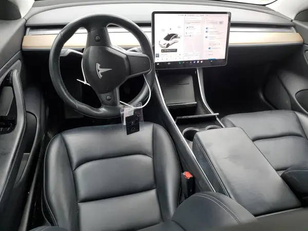 5YJ3E1EB4KF199668 2019 TESLA MODEL 3 - Image 8