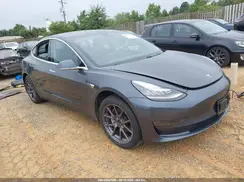 5YJ3E1EB4KF205694 2019 TESLA MODEL 3