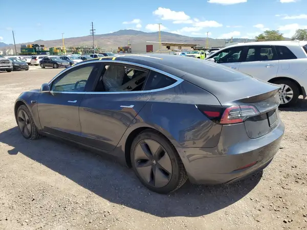 5YJ3E1EB4KF209888 2019 TESLA MODEL 3 - Image 2