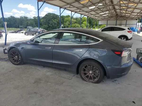 5YJ3E1EB4KF209986 2019 TESLA MODEL 3 - Image 2