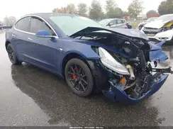 5YJ3E1EB4KF211043 2019 TESLA MODEL 3