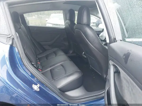 5YJ3E1EB4KF211043 2019 TESLA MODEL 3 - Image 8
