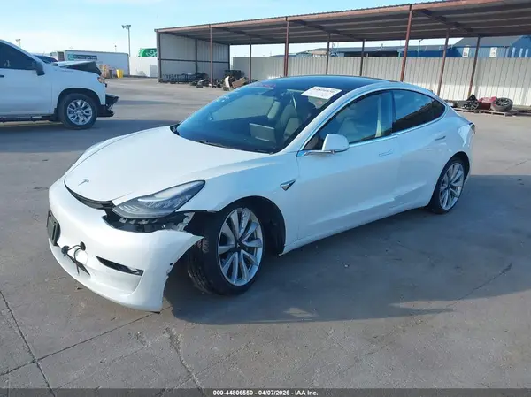5YJ3E1EB4KF212290 2019 TESLA MODEL 3 - Image 2