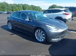 5YJ3E1EB4KF237562 2019 TESLA MODEL 3