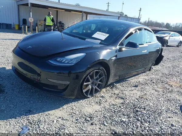 5YJ3E1EB4KF364652 2019 TESLA MODEL 3 - Image 2