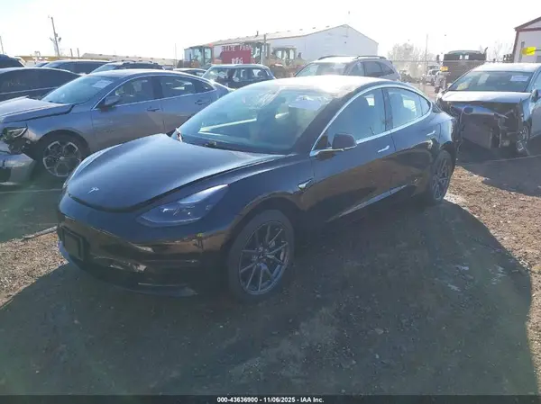 5YJ3E1EB4KF384528 2019 TESLA MODEL 3 - Image 2