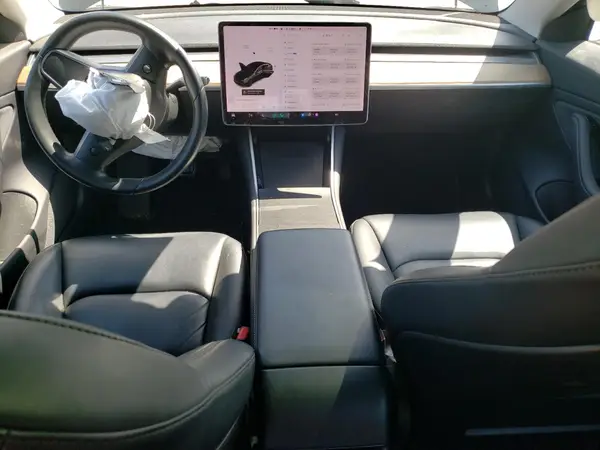 5YJ3E1EB4KF384691 2019 TESLA MODEL 3 - Image 8