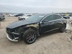 5YJ3E1EB4KF385260 2019 TESLA MODEL 3