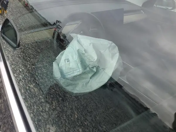 5YJ3E1EB4KF385582 2019 TESLA MODEL 3 - Image 8