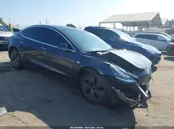 5YJ3E1EB4KF385937 2019 TESLA MODEL 3